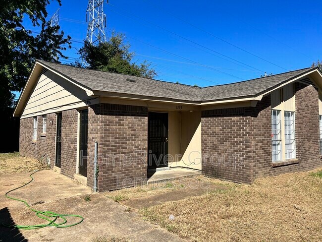 Foto del edificio - 3395 Barbwood Dr