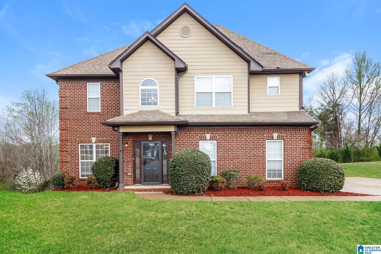 3352 Chapel Hills Pkwy, Fultondale, AL 35068 House Rental in