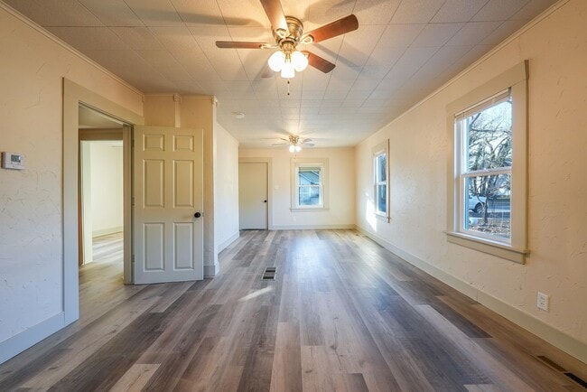 Foto del edificio - 406 N Star St