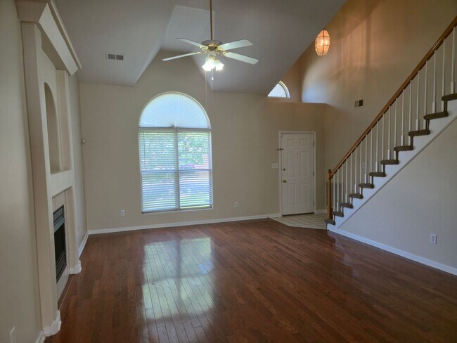 Building Photo - Masterson Station - 1st Floor Primary - Pr...