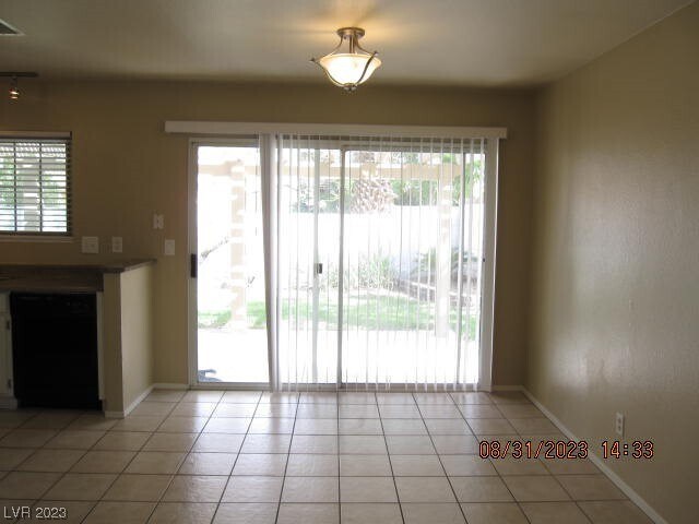 Building Photo - 701 Inglenook Dr