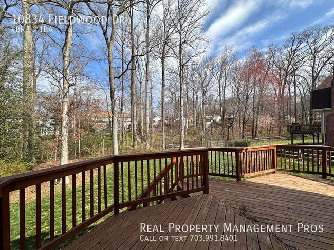 Photo - 10834 Fieldwood Dr House