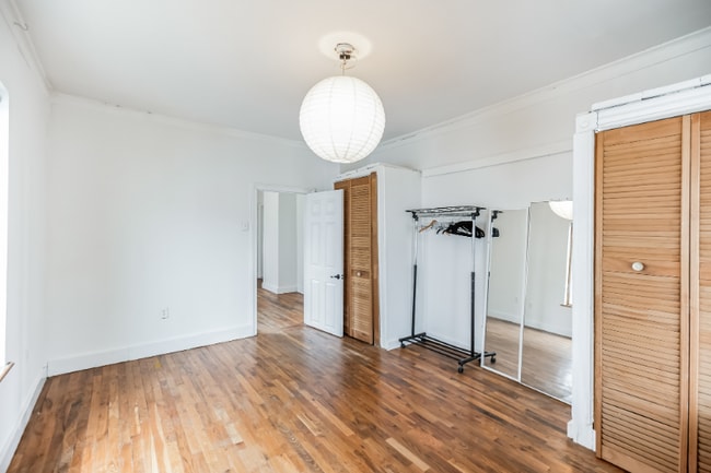 Building Photo - 1-63-63 Beach 91st St