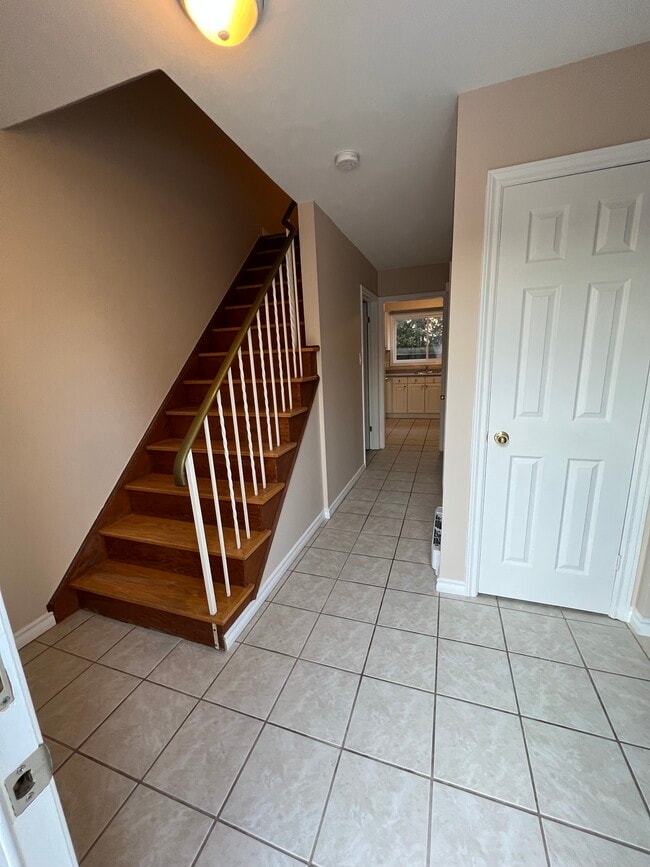 Main Hall - 89 Worthington Dr