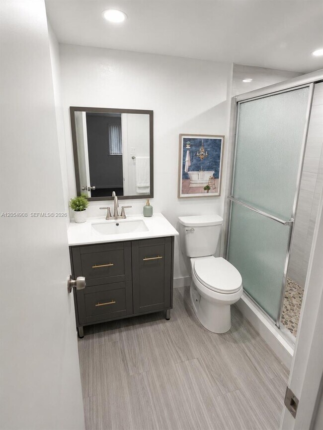 Foto del edificio - 7960 N Colony Cir