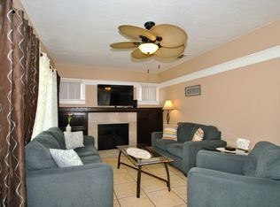 Foto del edificio - 3127 E Balch Ave