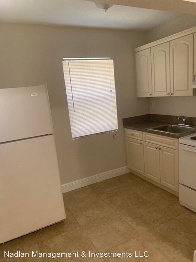 Building Photo - 219 NW 10th St