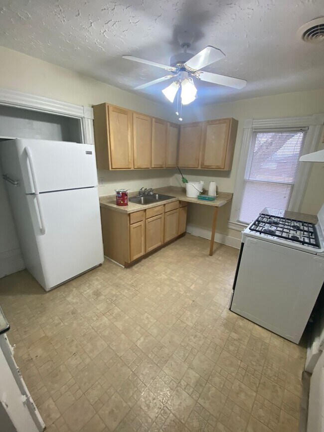 Foto del edificio - 614 S 8th St