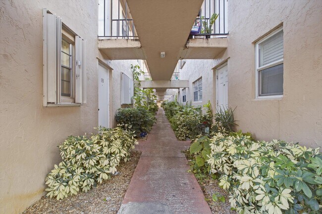 Foto del edificio - 600 SW 2nd Ave