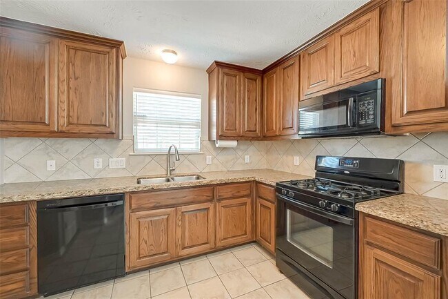 Foto del edificio - 3508 Garrow St