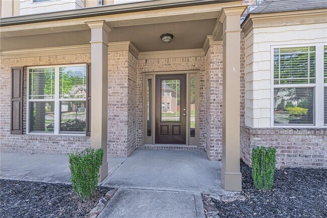 Building Photo - 3513 Huddlestone Ln NE