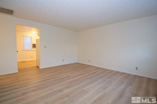 Building Photo - 1325 Carville Dr
