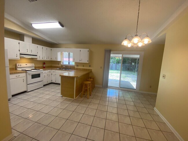 Foto del edificio - 3235 Auburn Pkwy