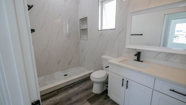 Building Photo - 5535-5539 Potomac St.