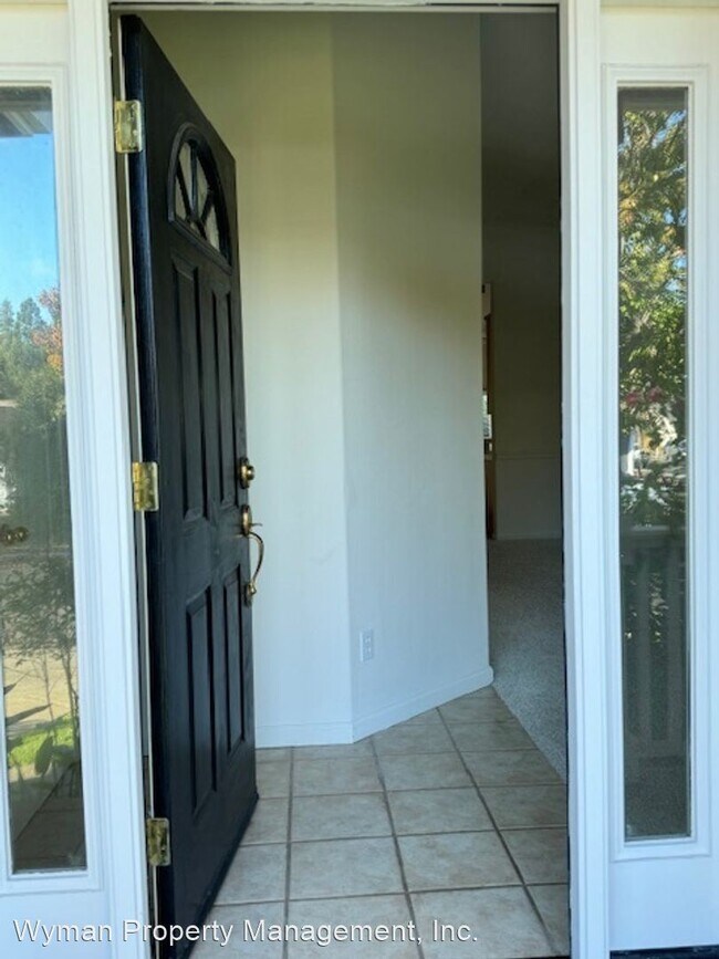 Foto del edificio - 3 br, 2 bath House - 4229 Grapevine Drive
