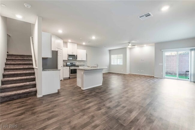 Foto del edificio - 4730 Ridgeley Ave