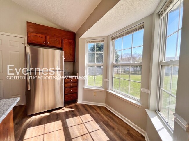 Foto del edificio - 4588 Lands End Ct SW