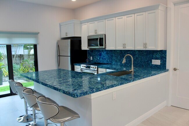 Foto del edificio - 3583 Gibbs Rd