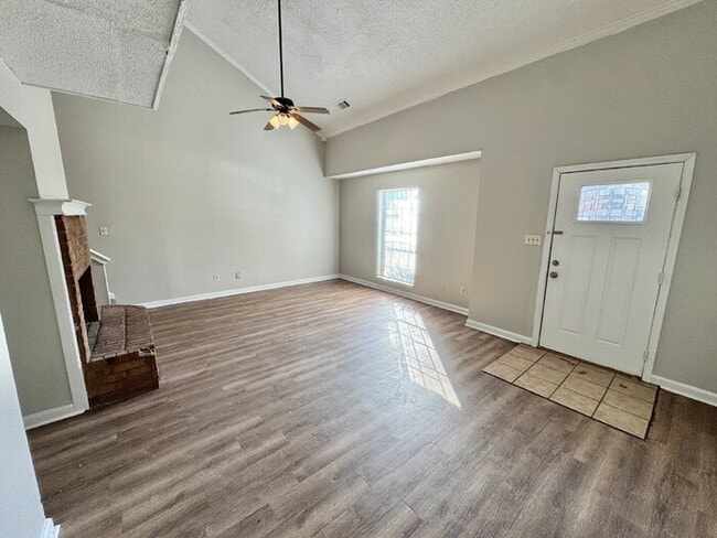 Building Photo - 4136 Garden Birch Cove