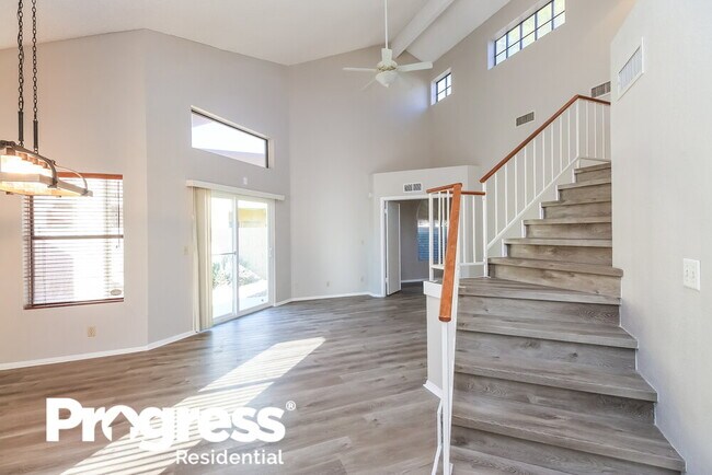 Foto del edificio - 1041 E Sunburst Ln