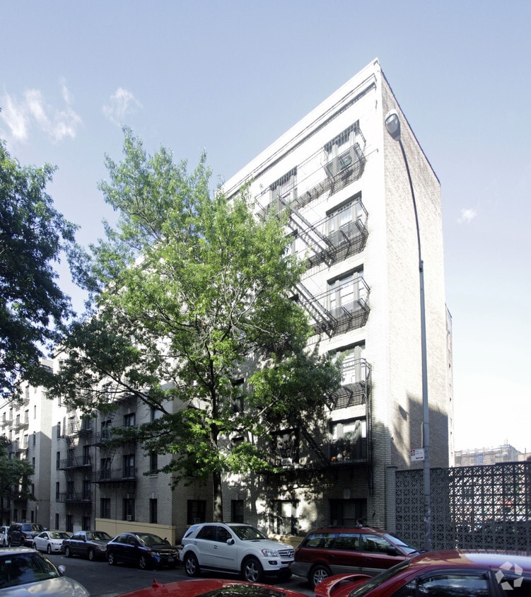 Foto del edificio - 21 Bennett Ave