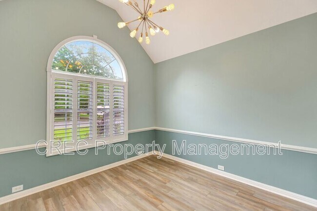 Foto del edificio - 115 Tattingstone Way