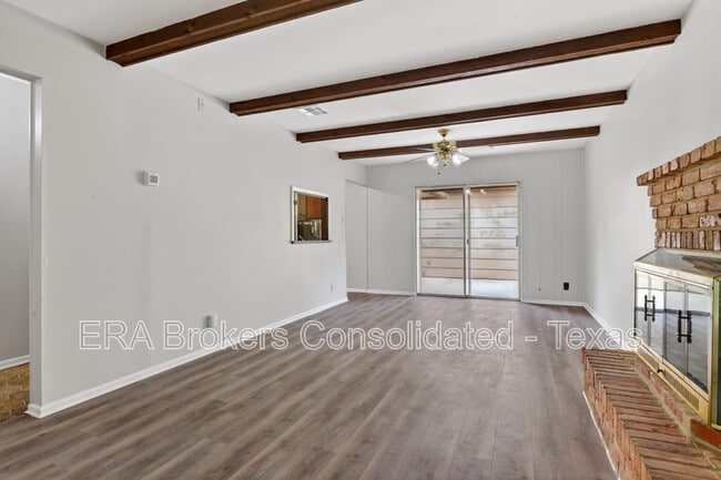 Foto del edificio - 14301 Brook Hollow Blvd