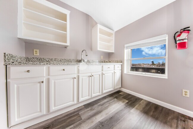 Foto del edificio - 604 E 17th St