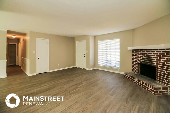 Foto del edificio - 676 Overlook Ct