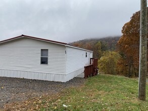 Building Photo - 54 Windy Hill Rd