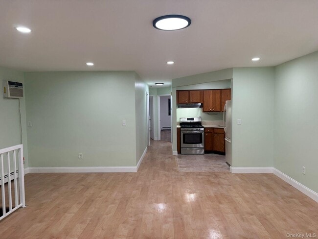 Foto del edificio - 157-14 109th Ave