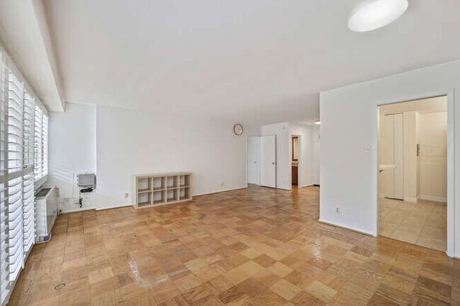 Foto del edificio - 4515 Willard Ave