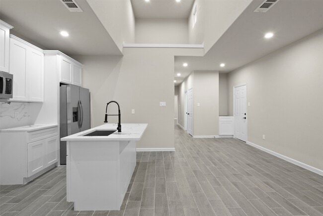 Foto del edificio - 11763 White Cedar St