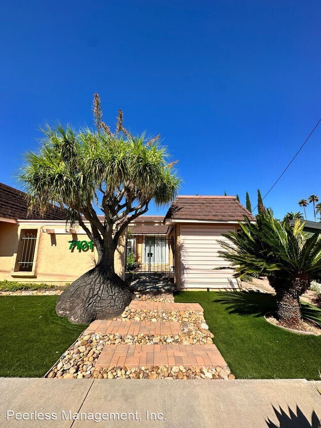 3 br, 2 bath House 7101 Regner Rd House Rental in San Diego, CA