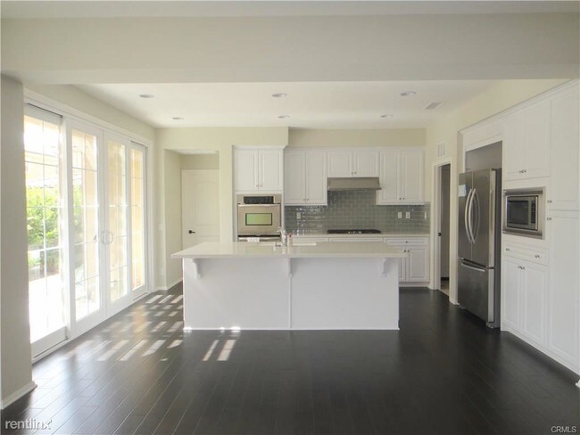 Building Photo - 4 br, 3.5 bath Condo - 98 Twin Gables