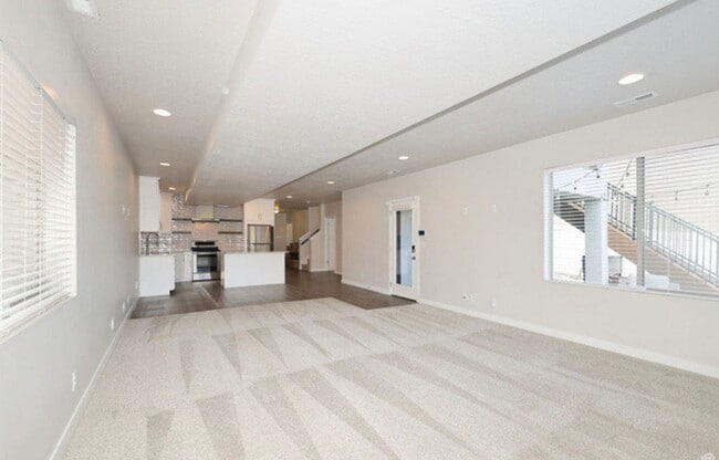 Building Photo - 14121 S Deer Arch Ln