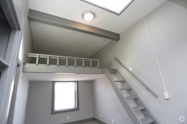 es-UStudio de 1BA, loft - 650 ft² - 32 Central Apartments