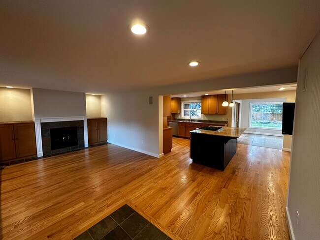 Foto del edificio - 4 Bed, 3 Bath Home in Hailey, Idaho with Beautiful Mountain Views