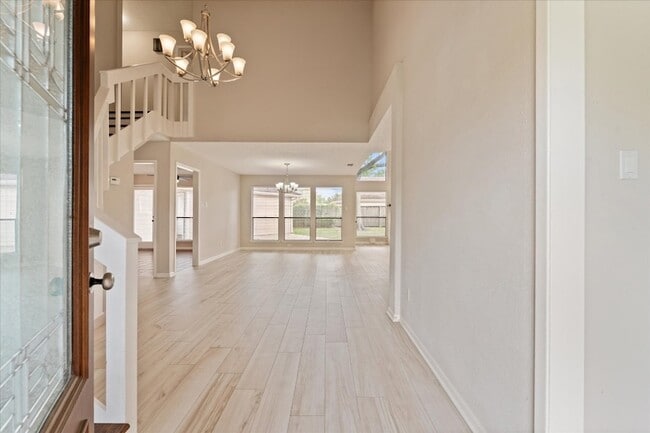 Building Photo - 11530 Ella Lee Dr