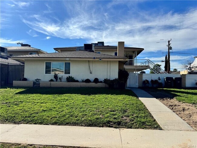 Foto del edificio - 3814 Ferndale Ave