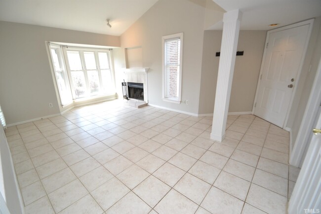 Building Photo - 1071 Wirewood Dr