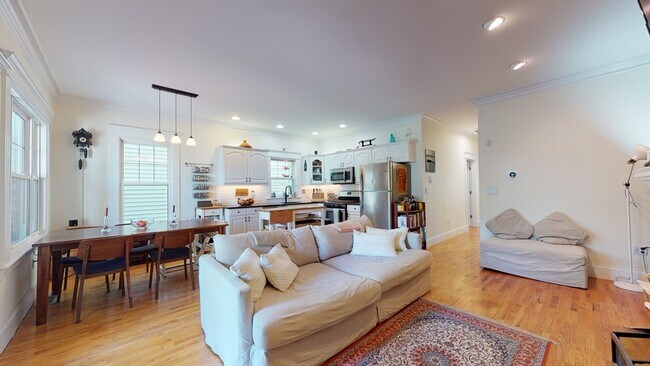 Foto del edificio - 655 E 6th St