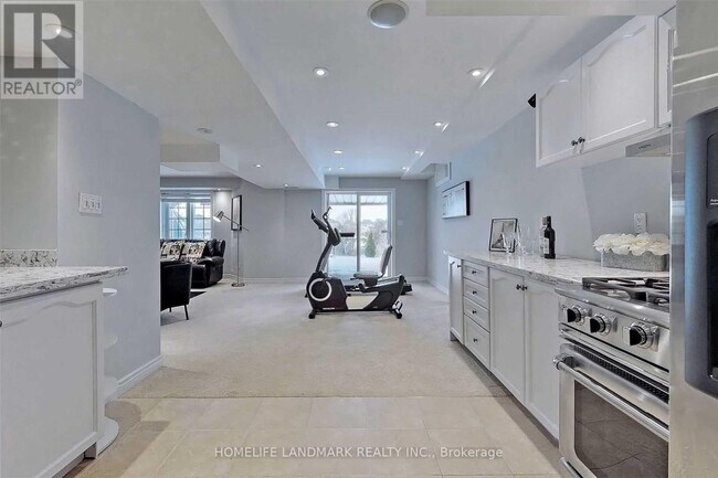 Building Photo - 19 Brass Dr