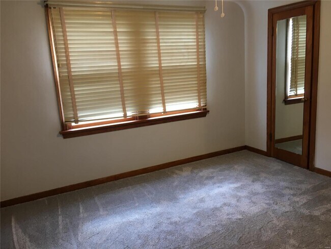 Foto del edificio - 2320 Brown St