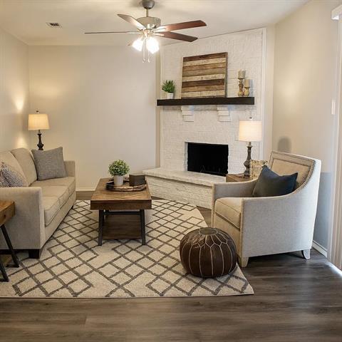 Building Photo - 6601 Charmaine Dr