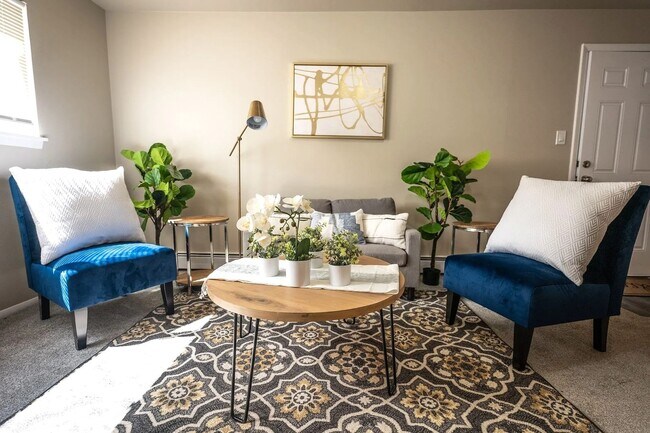 Foto del edificio - 1660 Moore Ave