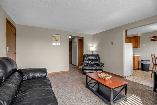 Building Photo - 2719 Oppenheim Ct