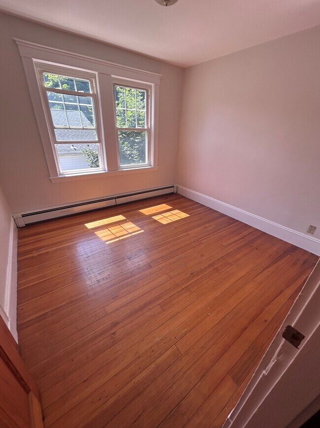 Bedroom 2 - 7 Lorraine St