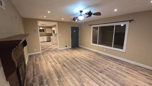 Foto del edificio - 201 Mcleansboro St