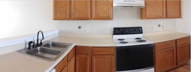 Foto del edificio - 2903 cantabrian dr